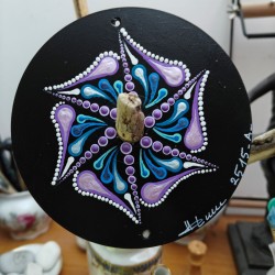 CD recyclé peint à la main – création artistique unique - idée cadeau ou décoration Auréis