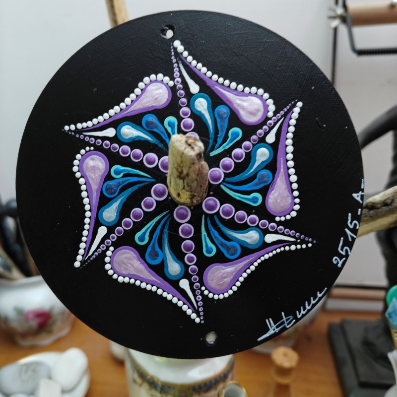 CD recyclé peint à la main – création artistique unique - idée cadeau ou décoration Auréis