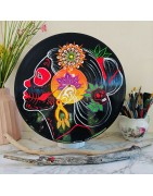 La gardienne de feu -Hand-painted upcycled vinyl record 33 rpm— a unique eco-friendly touch for your décor.