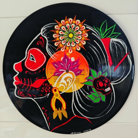 La Gardienne de Feu  - disque vinyle 33t recyclé peint à la main – création artistique unique - idée cadeau ou décoration