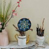 Elyä CD upcyclé peint à la main — une touche unique et écoresponsable pour votre déco.